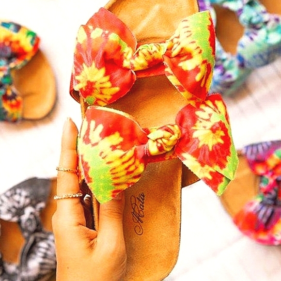👣MATA SHOES Pink/Yellow Tie Dye Sandals Great Price Going Fast 🌞😘 - Picture 2 of 6